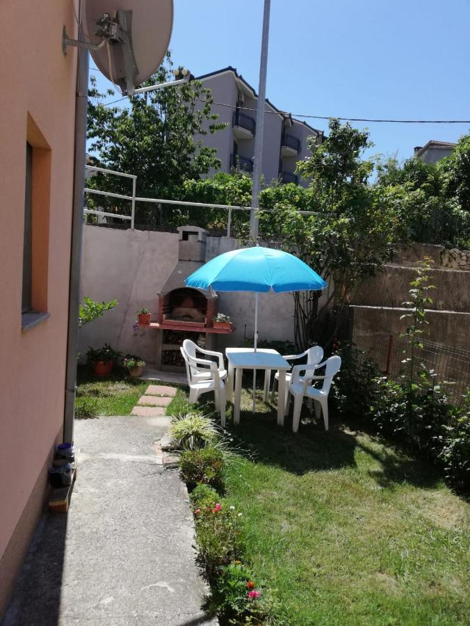 Apartman Zora Podstrana Esterno foto